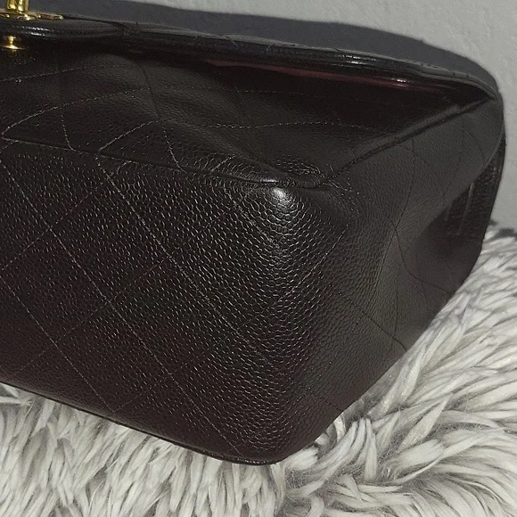 Chanel Jumbo Flap - Picture 15 of 15